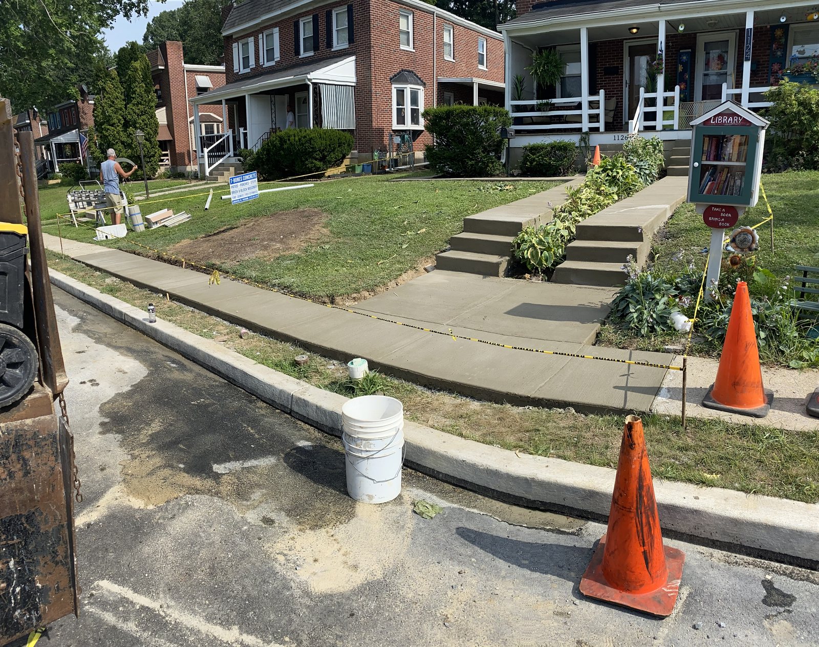 Lancaster city sidewalk completed by T-Bones Concrete